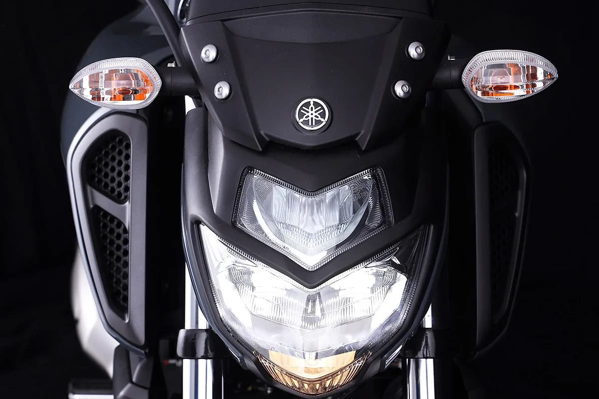FZ15 v3 — galería 3