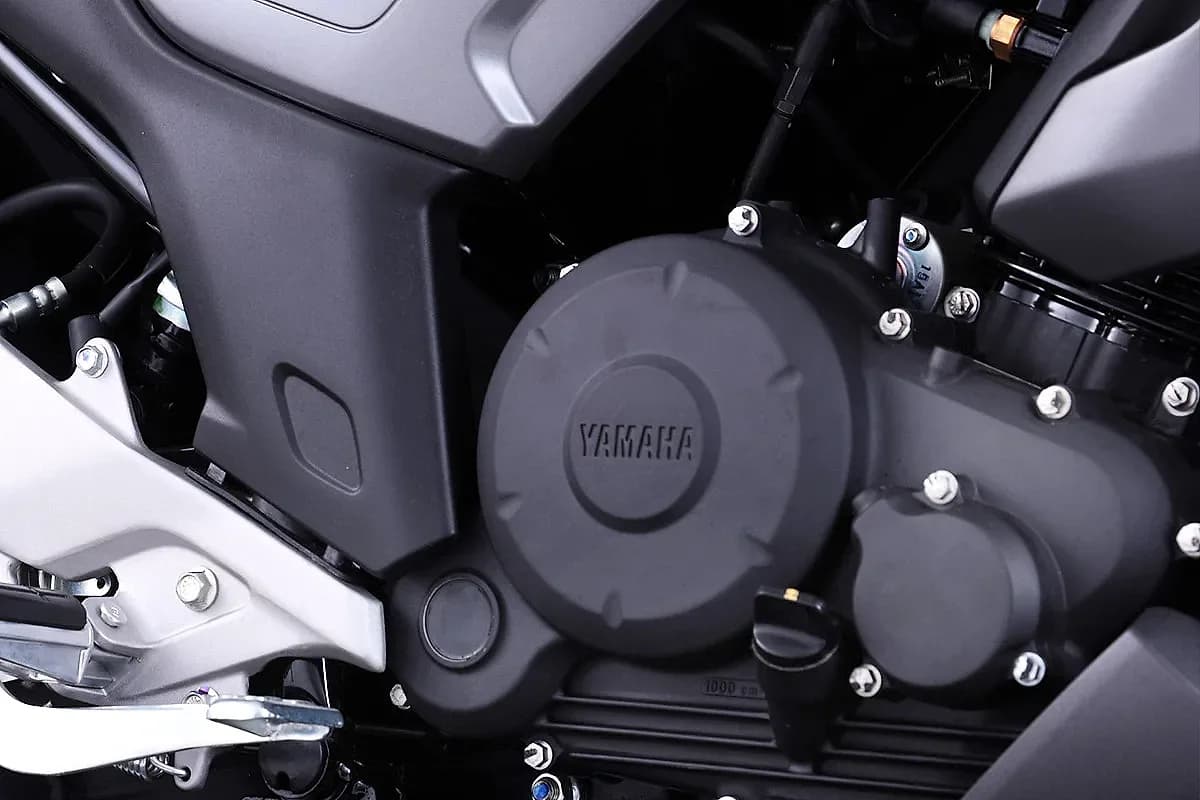 FZ15 v3 — galería 5