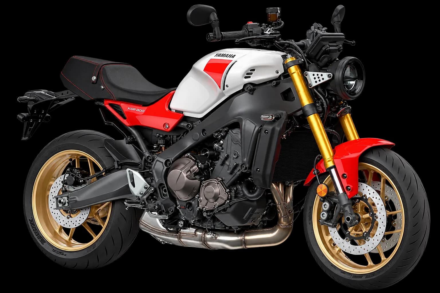 XSR900 — Legacy White