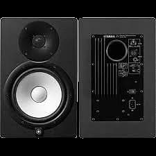 HS8 PARLANTE MONITOR AUTOAMPLIFICADO