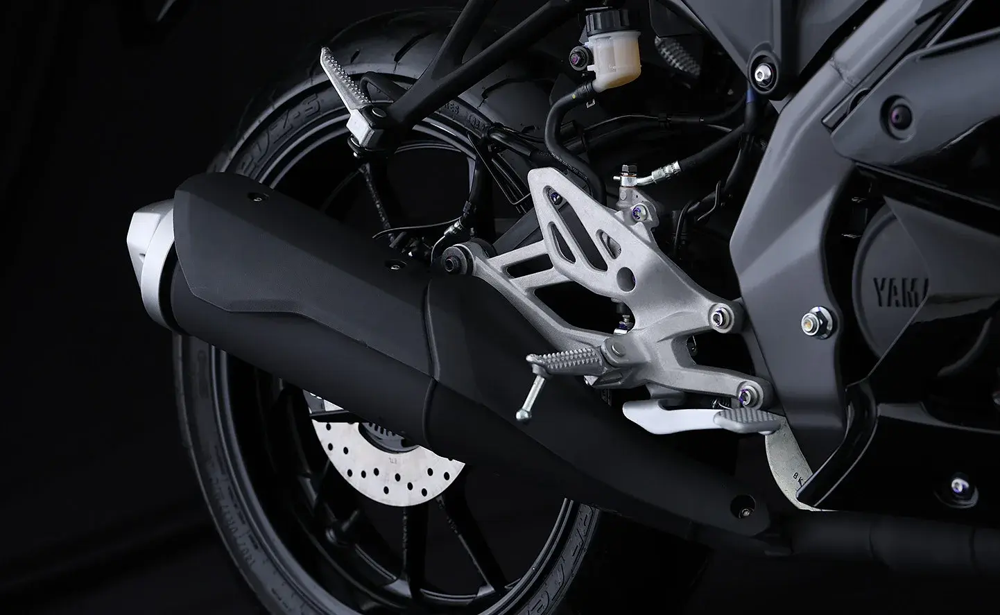 Yamaha YZF-R15 — foto 3 de la galería