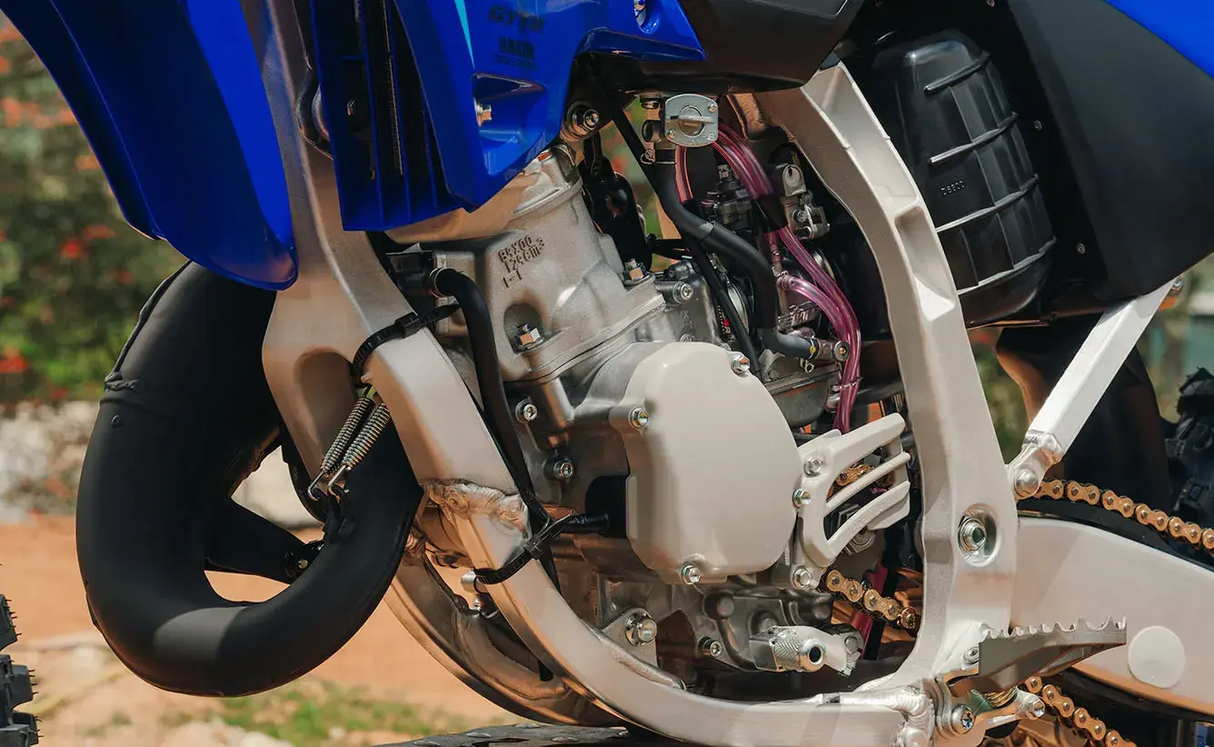 Yamaha YZ125 — foto 9 de la galería